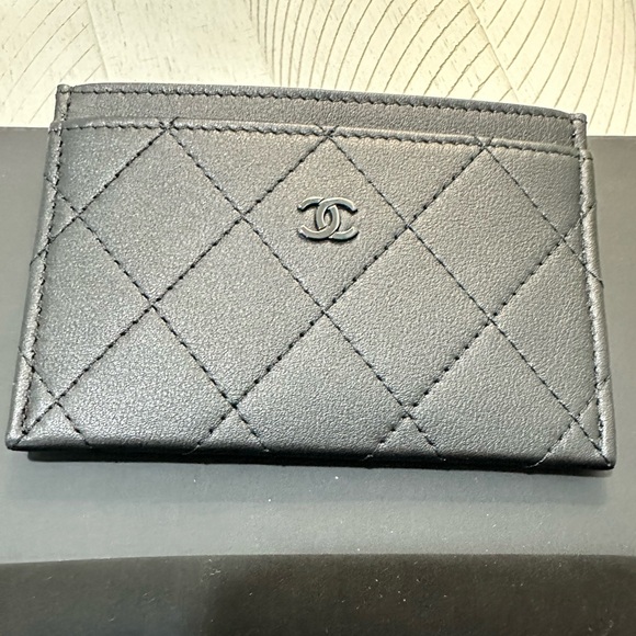 Chanel All Black Card Case - NWT - Picture 2 of 8